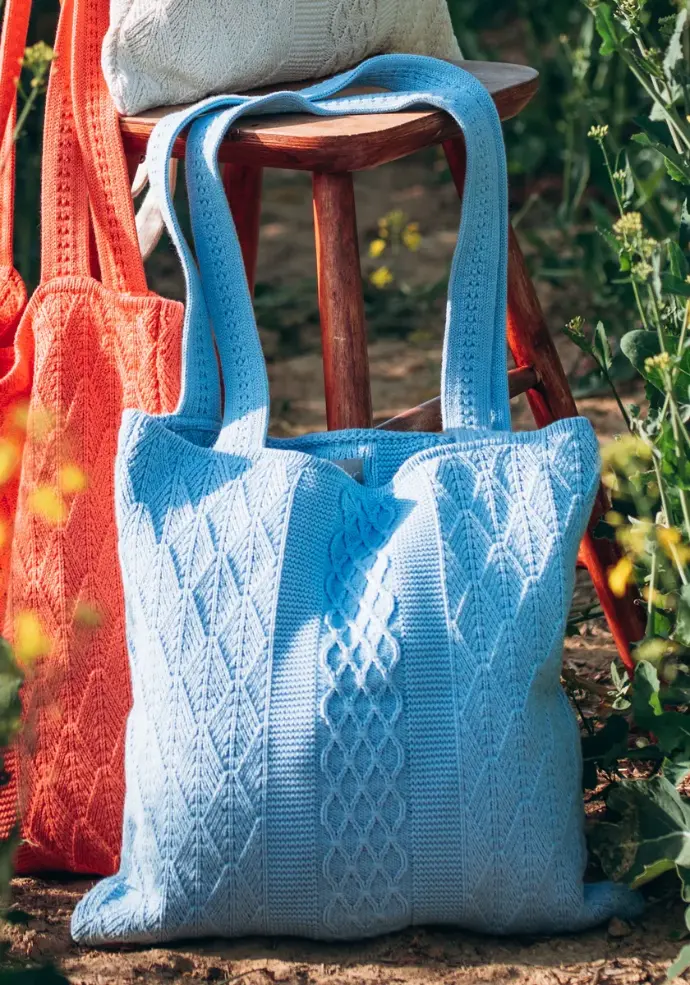 Sac tricot en coton bio bleu clair