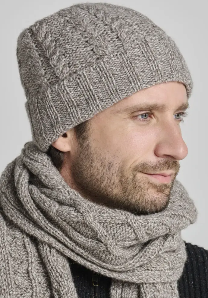 Bonnet chaud pour homme en  yack couleur beige chiné