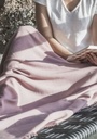 Châle 100% laine mérinos d´Arles couleur rose lilas