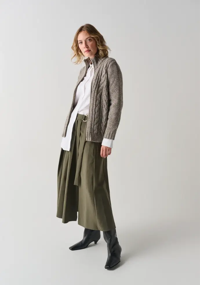 Gilet femme 2 poches en laine couleur beige naturel