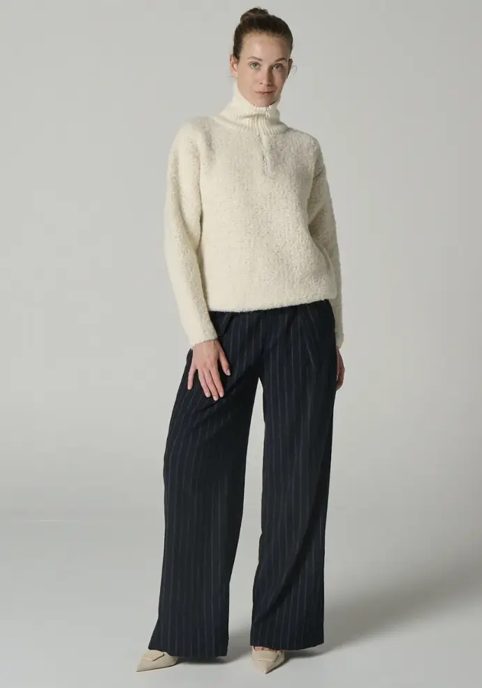 Pull en maille bouclette pour femme couleur blanc