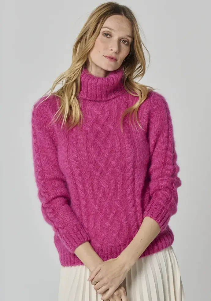 Pull femme col roulé en mohair couleur fuchsia