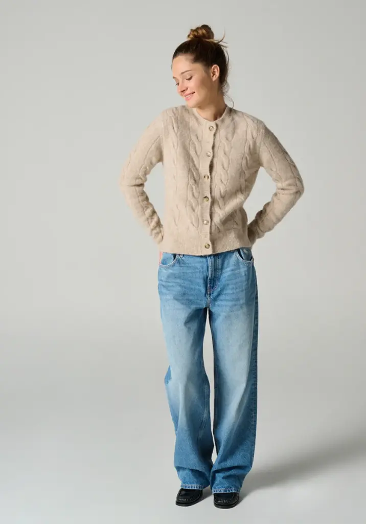 Gilet torsadé pour femme en laine et alpaga couleur beige