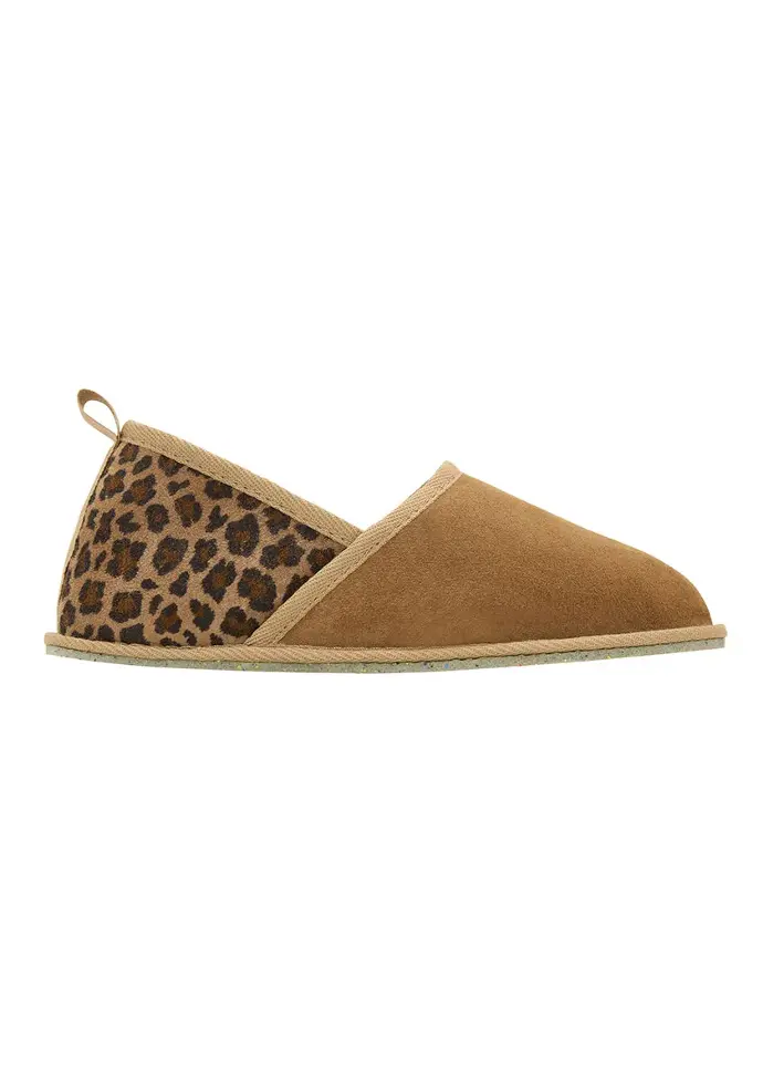 ​Chaussons femme en peau