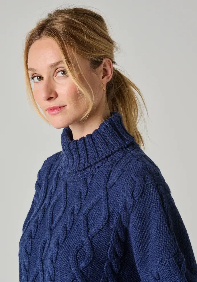 Pull col roulé en mérinos pour femme couleur bleu marine