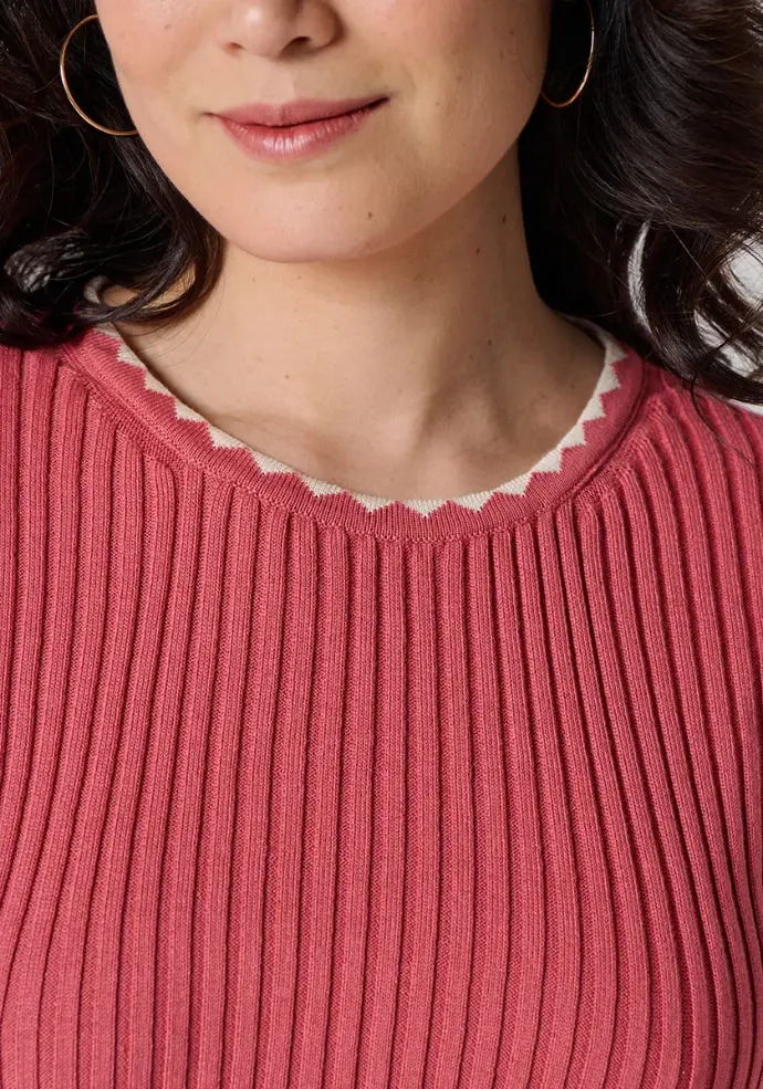 T-shirt femme en coton biologique col couleur contrastée