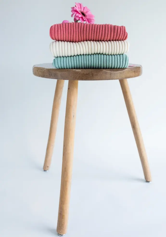 T-shirt femme en coton biologique 3 coloris au choix