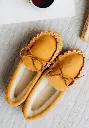 Mocassins mixtes souples en peau retournée couleur camel