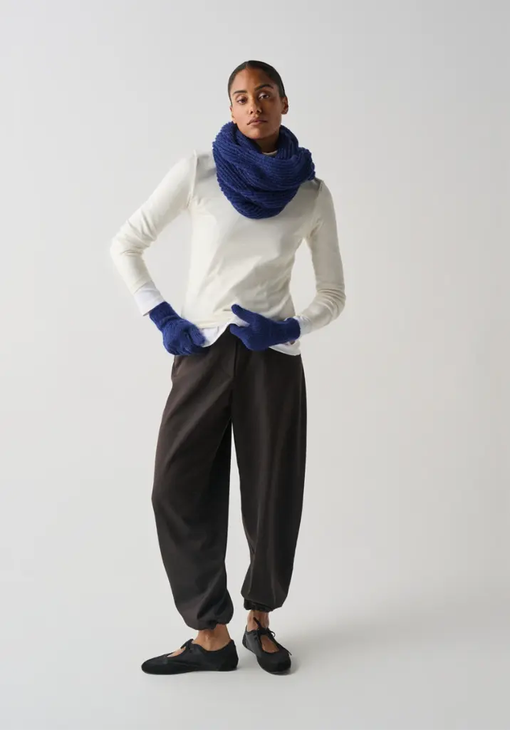 Snood femme en laine mohair couleur bleu marine