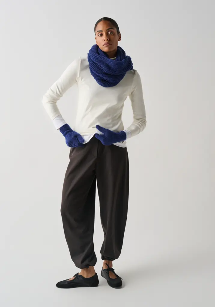 Snood femme en laine mohair couleur bleu marine