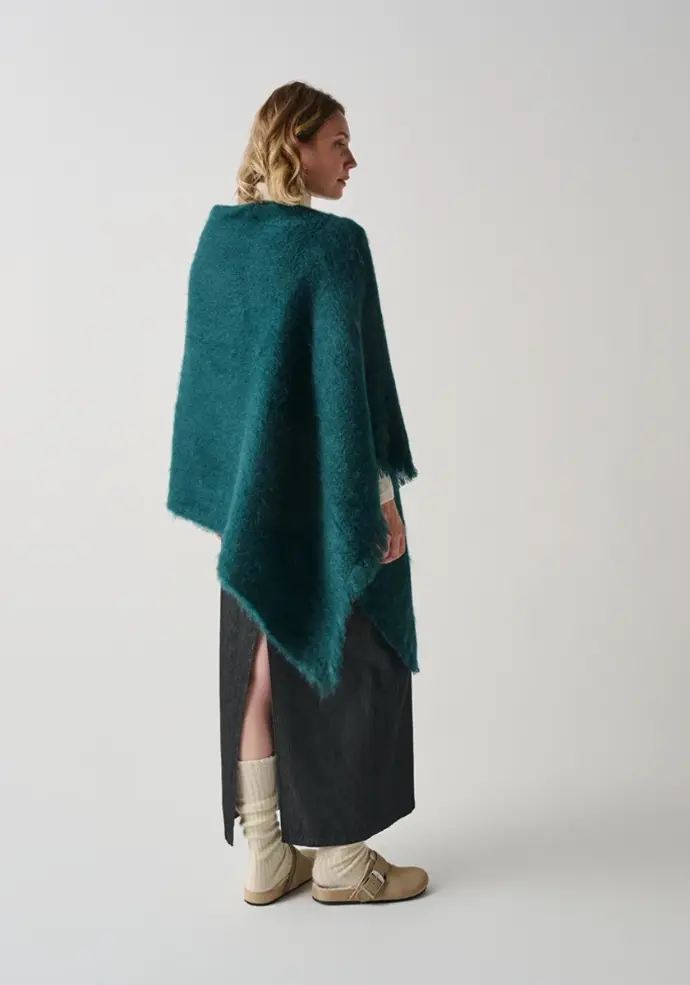 Poncho 100% mohair femme couleur petrole