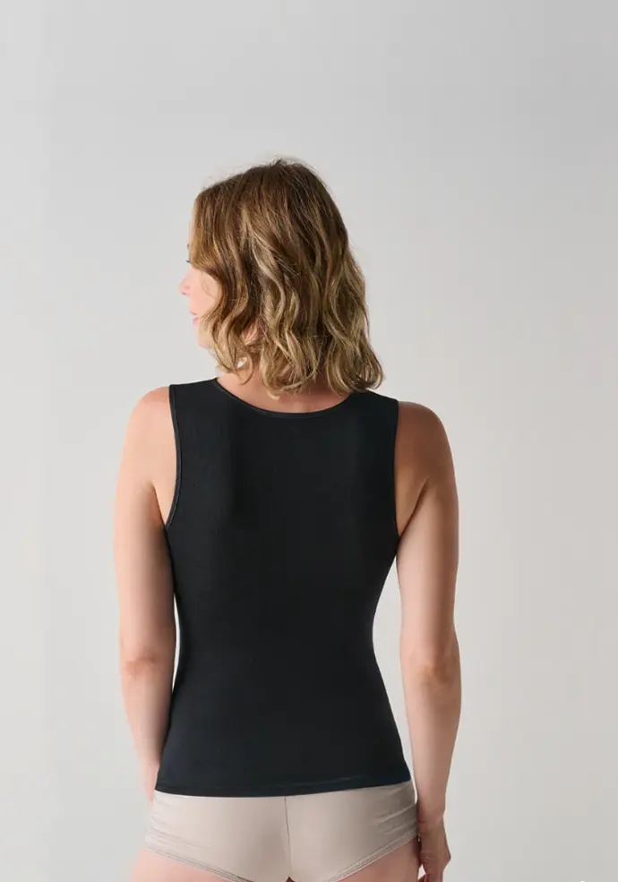 Débardeur en laine et soie couleur noir