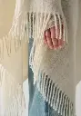 Poncho chaud en poil de lama femme finition avec franges