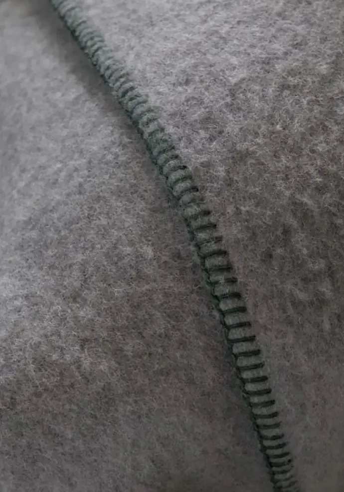 Couverture 100% laine couleur gris made in France