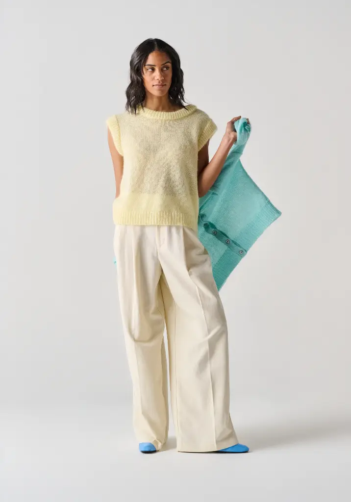 Pull sans manches femme en mohair et soie larges bords côtes