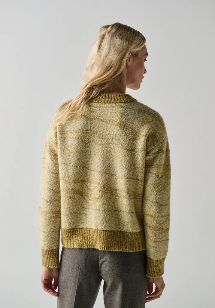 Pull femme col rond jacquard en mohair et soie couleur jaune et crème