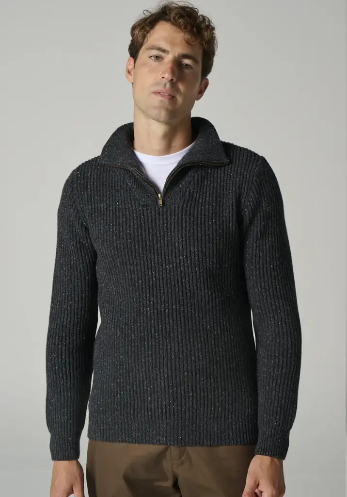 Pull homme en laine col montant