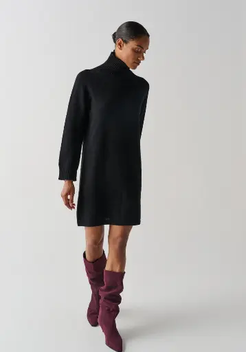 Robe pull femme en laine couleur noir