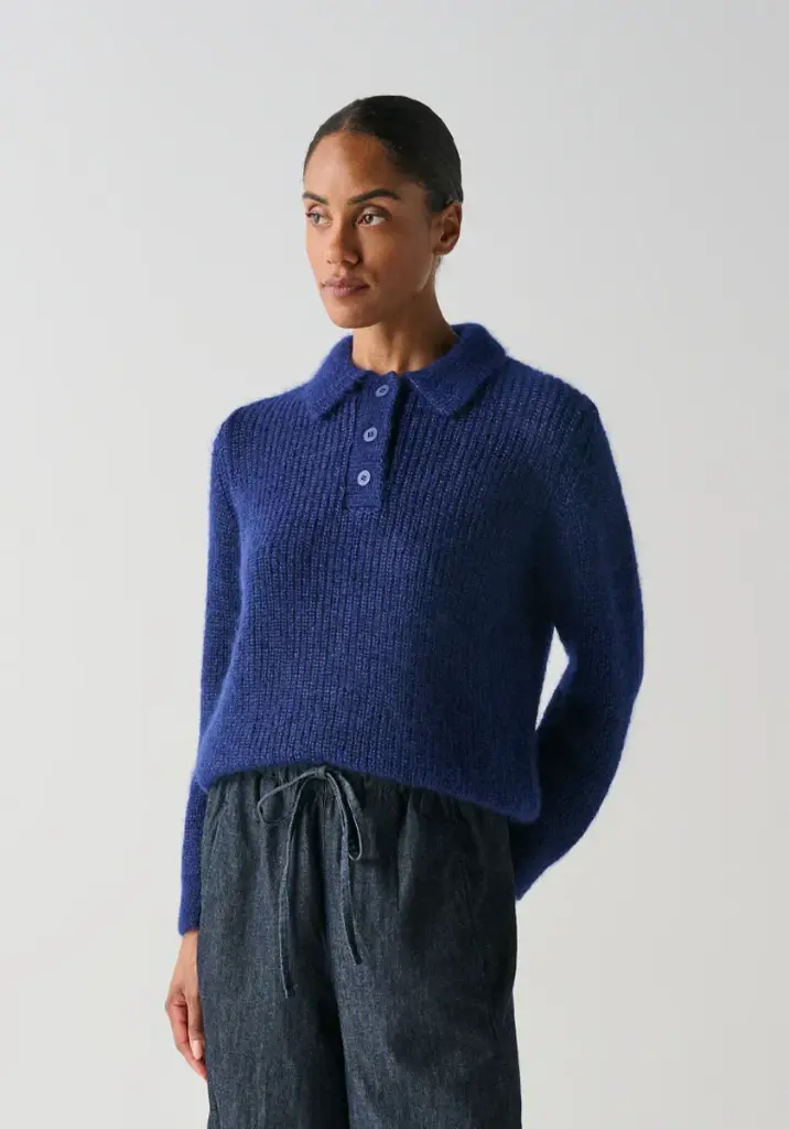 Pull femme col polo en laine et soie bleu