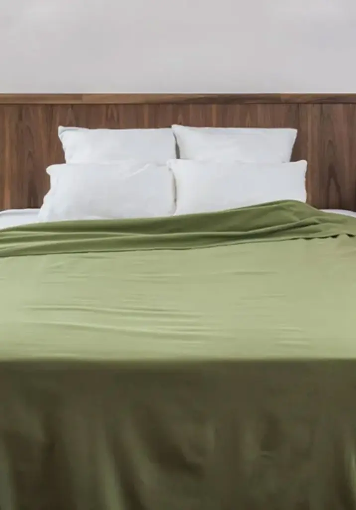 Couverture légère en coton couleur verte