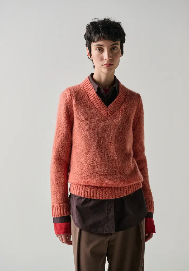 Pull femme col V en mohair