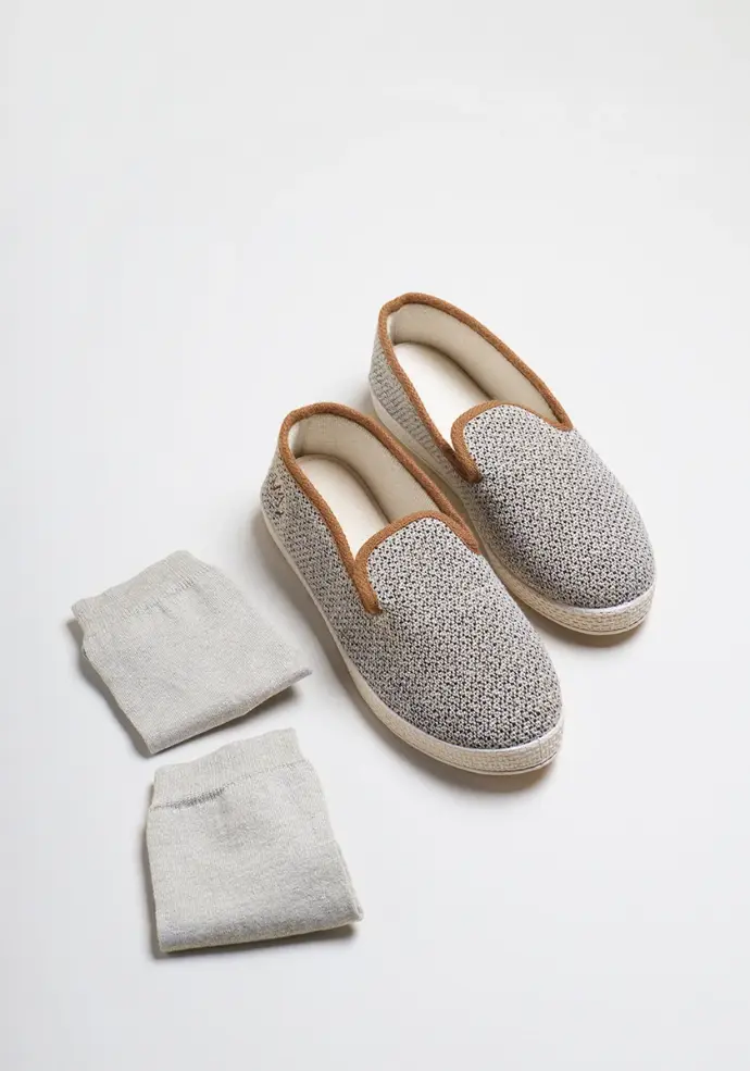 Pack chaussons et chaussettes lin et coton